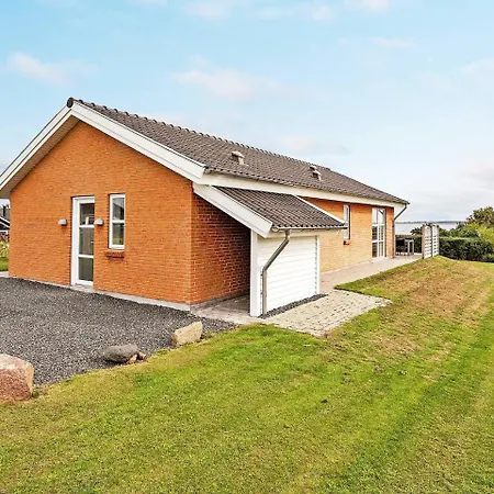Three-bedroom Holiday In Faaborg 2 * Bøjden