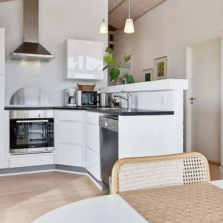 Three-bedroom Holiday In Faaborg 2 بيت للعطل Bøjden