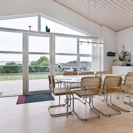 Three-bedroom Holiday In Faaborg 2 Bøjden